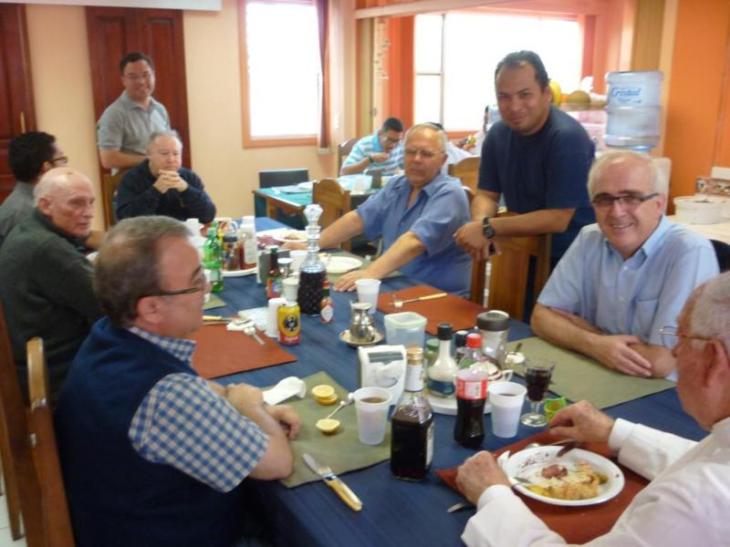 Almuerzo con Padre Provincial 004_800x600