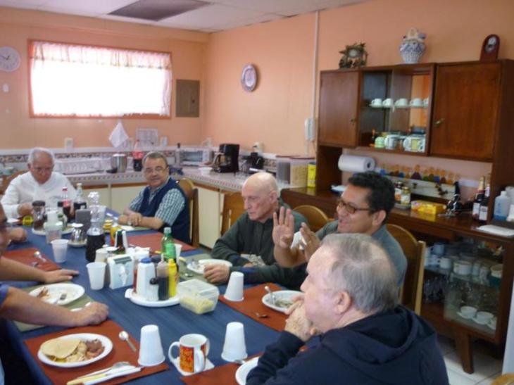 Almuerzo con Padre Provincial 007_800x600
