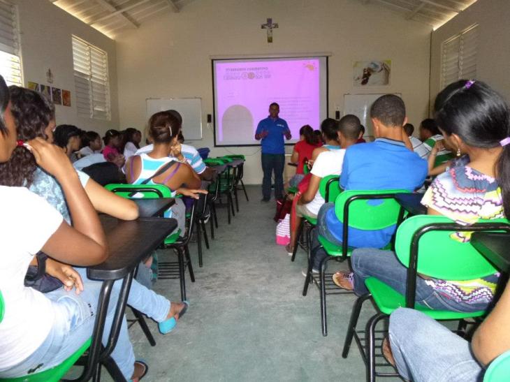 46662_531180153601553_1344520884_n