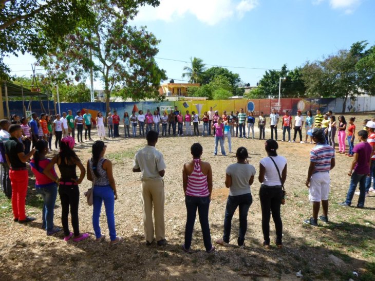 548434_531179553601613_121029536_n