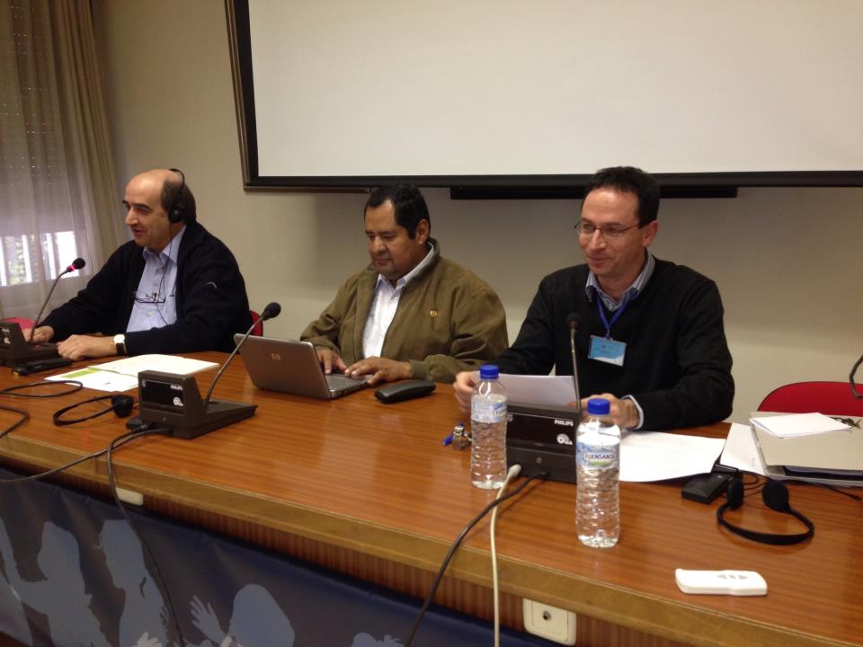 7568_527693320616709_958510985_n